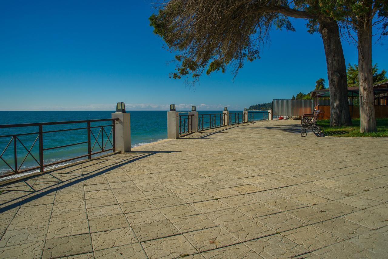 Anakopia Club Hotel New Athos Buitenkant foto