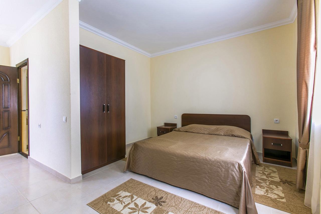 Anakopia Club Hotel New Athos Buitenkant foto