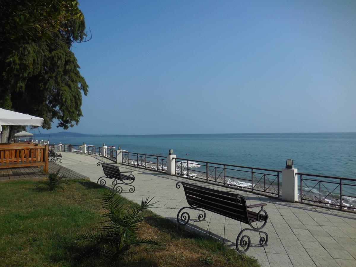 Anakopia Club Hotel New Athos Buitenkant foto