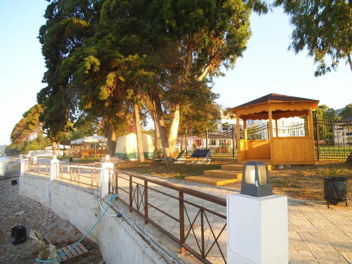 Anakopia Club Hotel New Athos Buitenkant foto